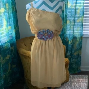 Never worn golden Judith March short dress with beaded belt, one shoulder, Large